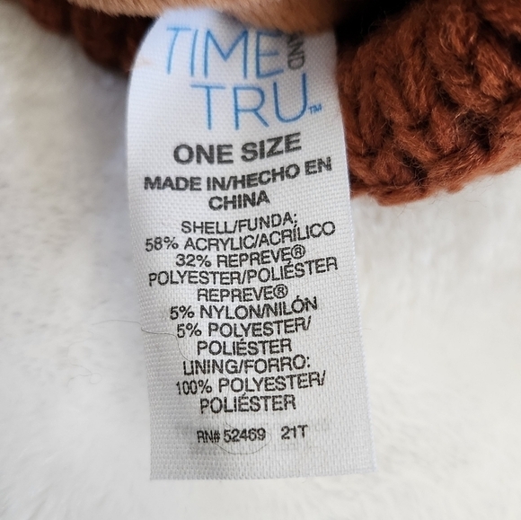 NWT Time and Tru Brown Cinnamon Spice Cable Knit Winter Beanie Hat - Picture 14 of 15